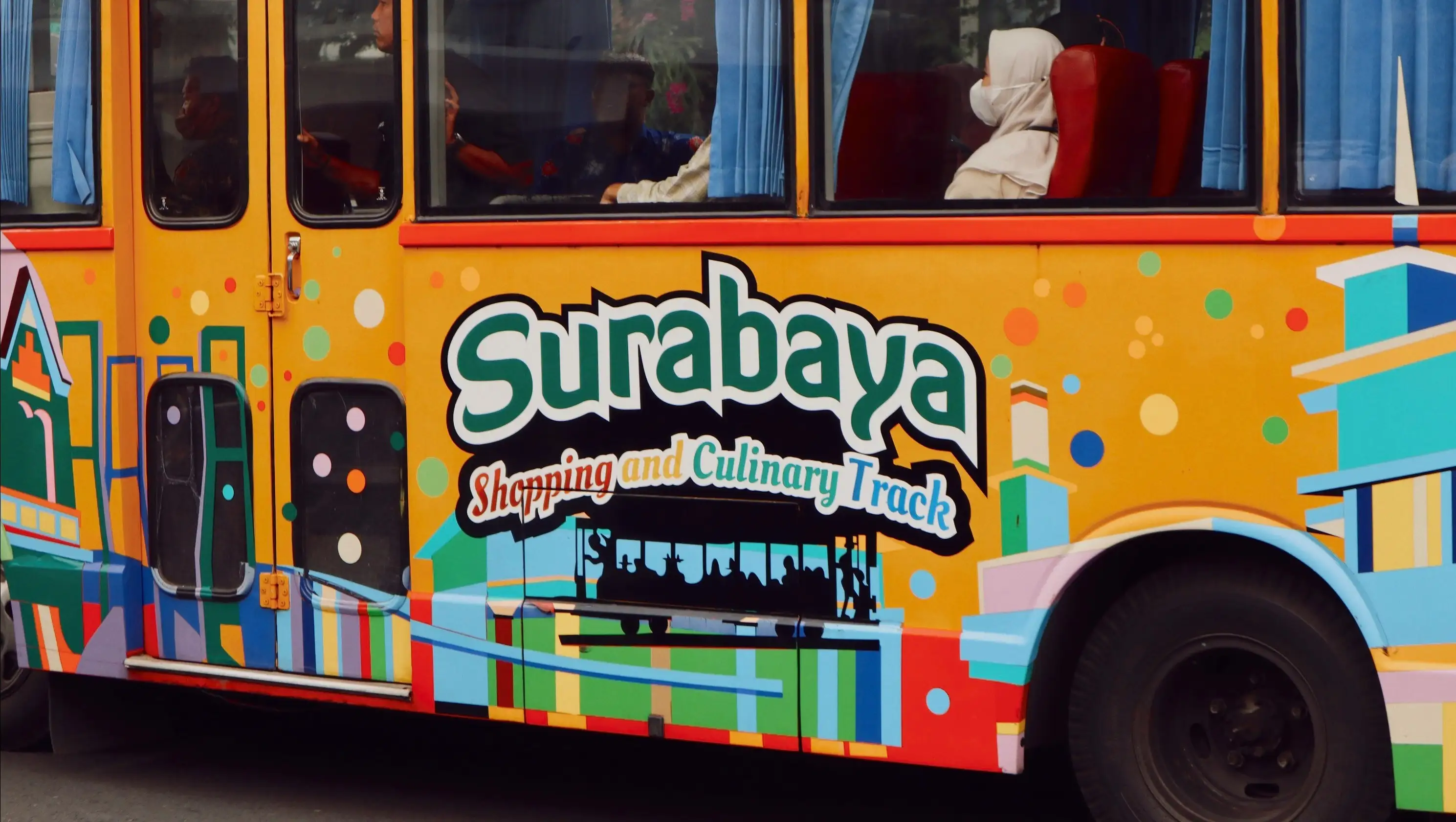 Bus branding